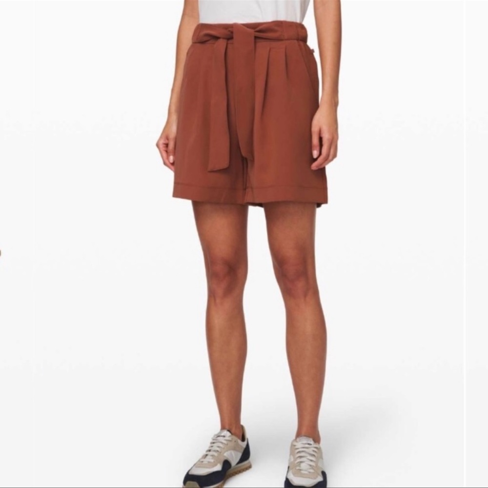 Lululemon Noir Shorts Size 2